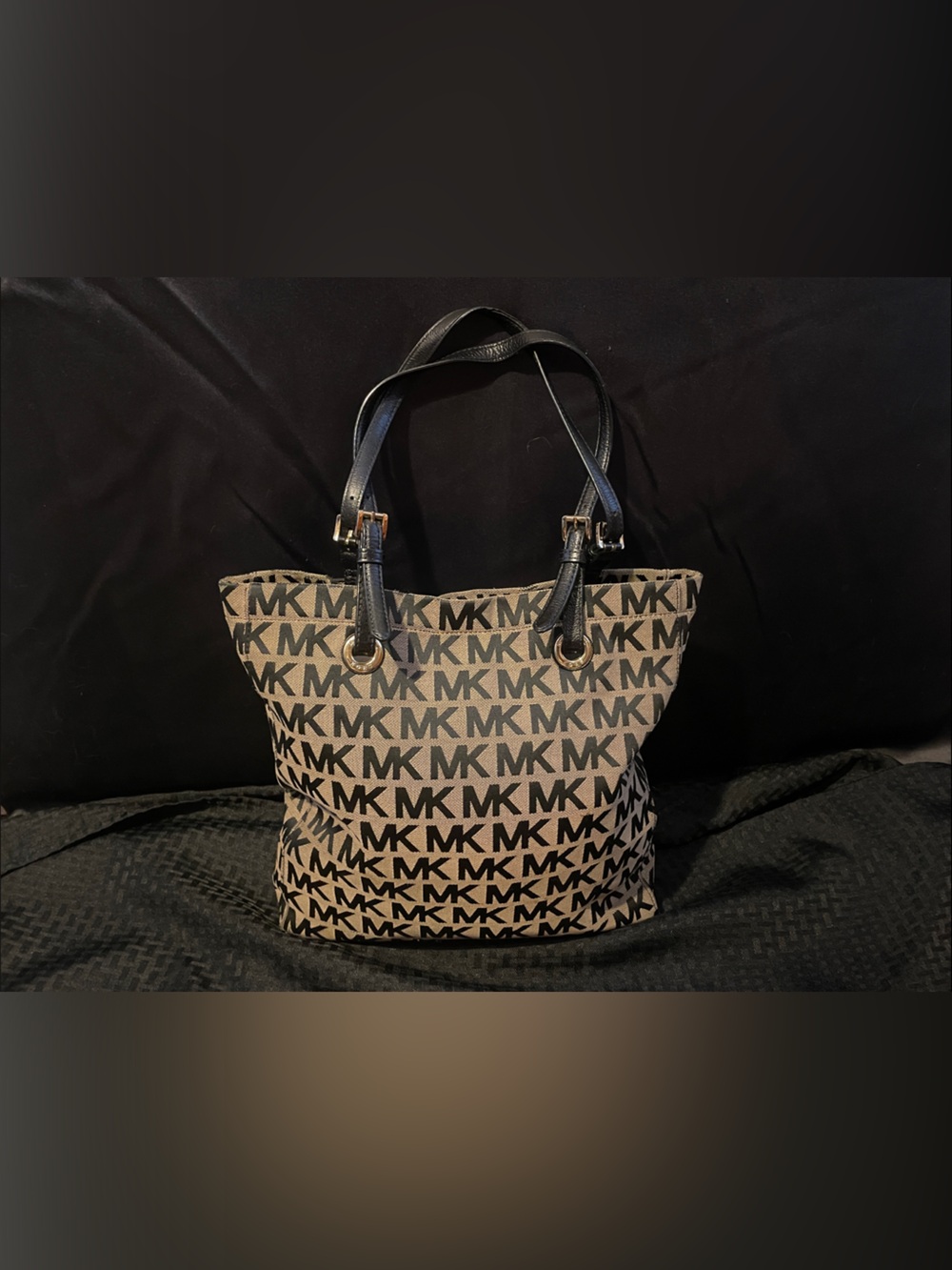 Michael Kors Beige and Black MK Signature Tote/ like new